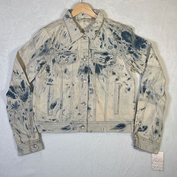 Free People Rumors Denim Jean Jacket- NWT- Women Medium - Picture 1 of 11